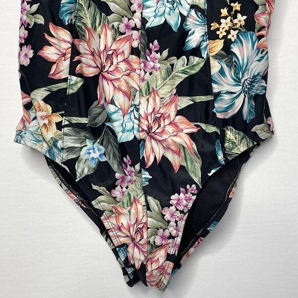 Sandflower Strappy One Piece Swimsuit (Medium 8-10) - Picture 5 of 10